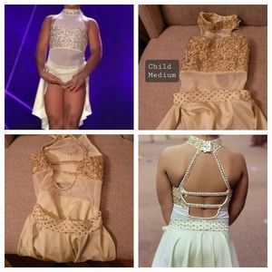 Beautiful lyrical costume, child medium